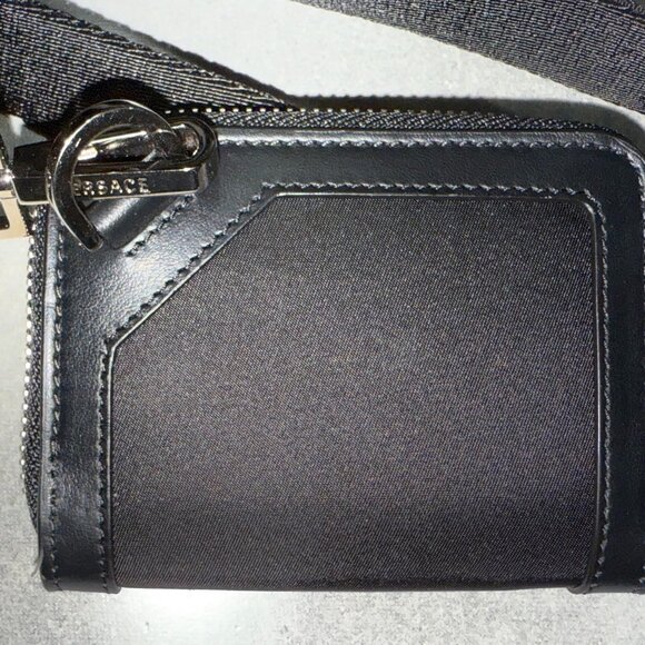 AUTHENTIC MENS WOMENS VERSACE LEATHER NYLON MEDUSA ZIP AROUND LANYARD WALLET - Picture 5 of 9